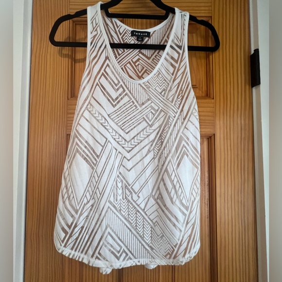 Sheer White Geometric Flowy Tank - Picture 1 of 2